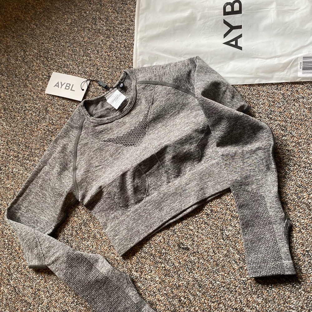 Aybl Motion Seamless Long Sleeve Crop Top- Grey Marl- XS